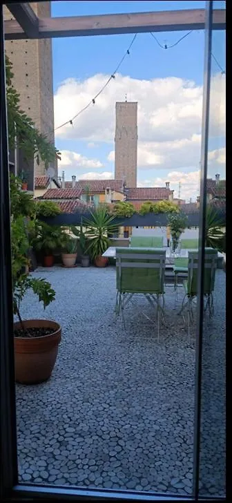Apartment Rizzoli Panoramic Rooftop Bologna Italy